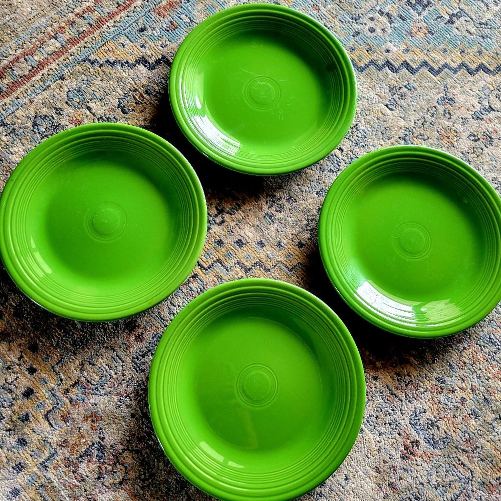 Set of 4 Fiestaware Lime Green Dinner Plates